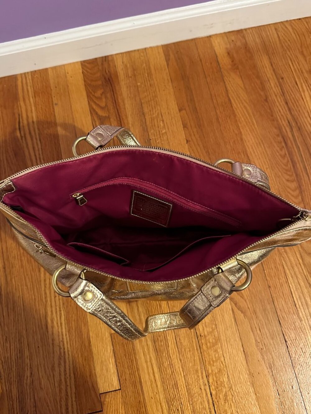 Gold Metallic COACH Poppy tote - Picture 3 of 10